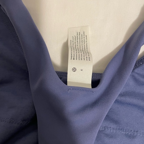 Lululemon Wunder Train Water Drop Matching Set Size 4 EUC - Picture 4 of 6
